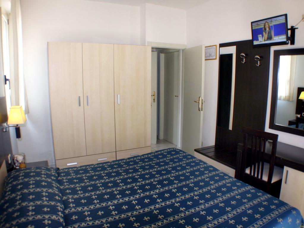 Hotel Europa Park Lido di Spina Eksteriør billede